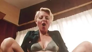 18-годишна сестра в  ...