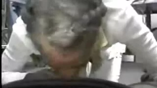 Доведеният брат се с ...
