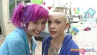 Руски брат чука голо ...