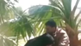 Сестро, само не крещ ...