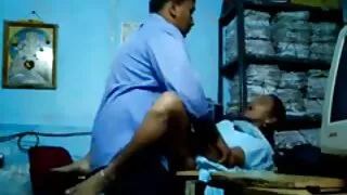 По-големият секс ста ...